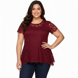 NWOT Isaac Mizrahi Burgundy Lace Summer Blouse peplum top with shark bite bottom